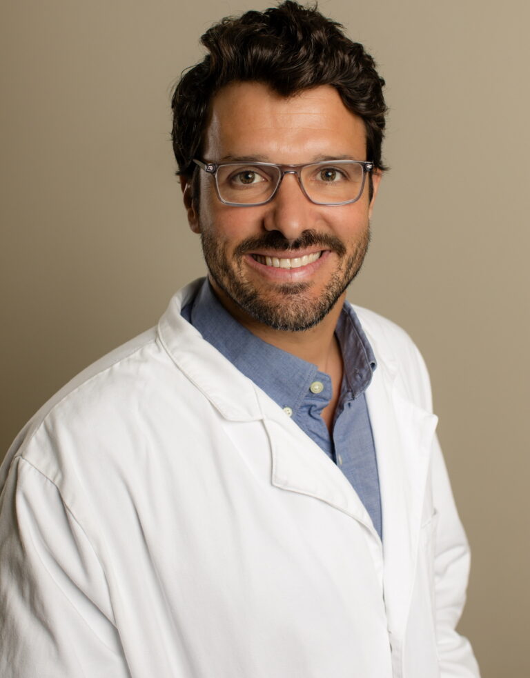 James Corbett - Deting MD